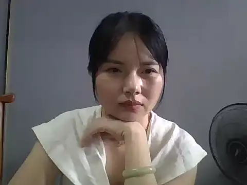 xingyun99999 Adlı Modelin Canlı Sohbet Odası