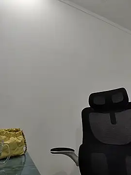 Fanritar's Live Chat Room