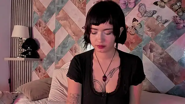 חדר צ'אט בשידור חי של addison_avery