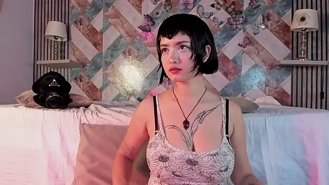 Онлайн чат addison_avery