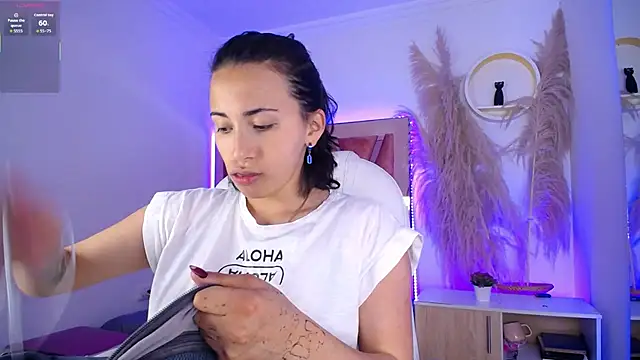 غرفة دردشة Camiila__1 المباشرة