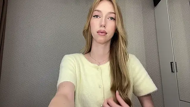 TraceyHowey – live chatrum