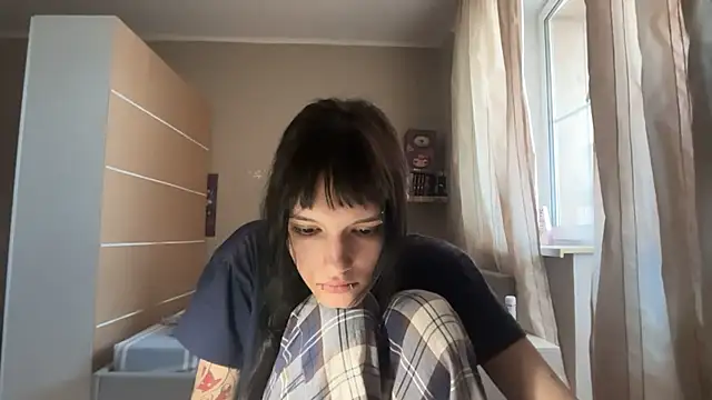 SebrinaMontelle's Live Chat Room
