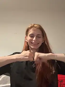 CherryBellaa – Naživo XXX chat