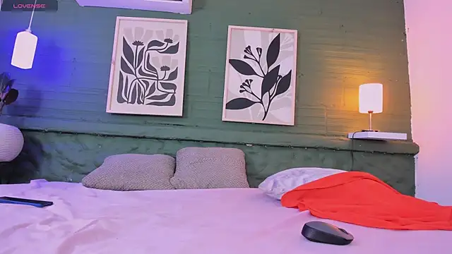 zaif_thal élő chatszobája