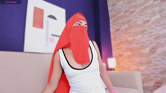 Chat soba uživo modela zaif_thal