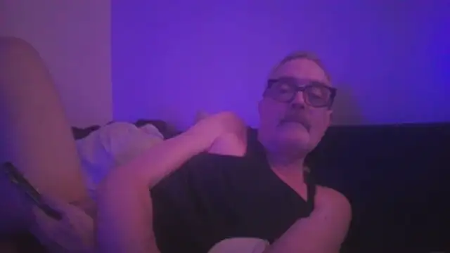 KinkyStacheDaddy – Kamerová šou