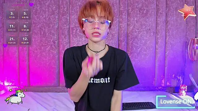 NorthHale_'s Live Chat Room