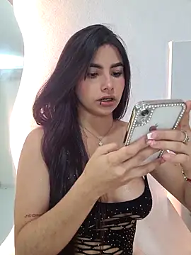 kim_luna2: δωμάτιο απευθείας συνομιλίας
