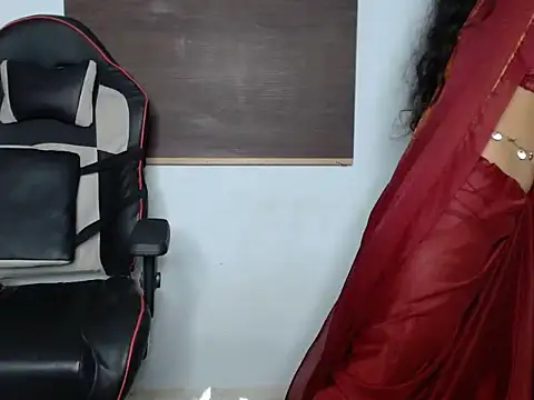 Sexynaina3 Live Chatraum
