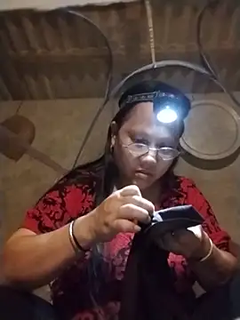 Chily-yy's Live Chat Room