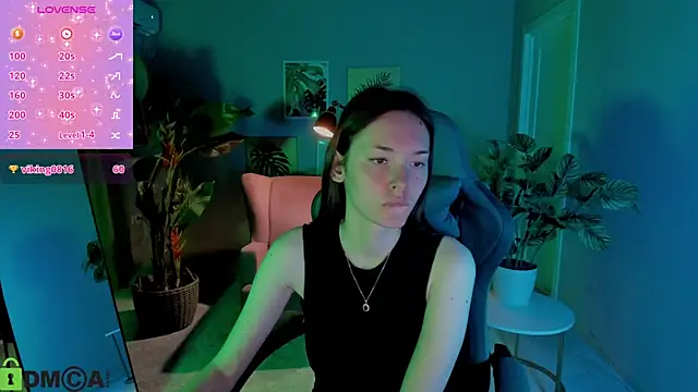 Eva_Leeee's Live Chat Room