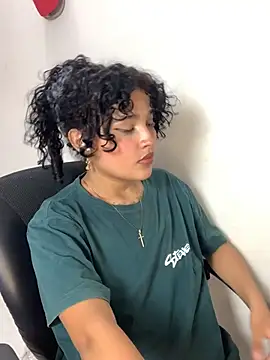 maryale01's Live Chat Room