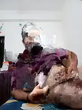 akm_07's Live Sex Cam Show