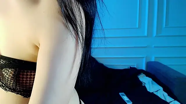nikky_drive Adlı Modelin Canlı Sohbet Odası