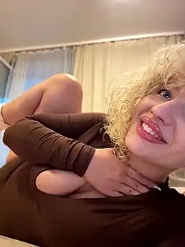 Živá chatovací místnost Khalee_syyy