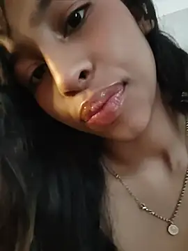 candylatina21 Live Chatraum