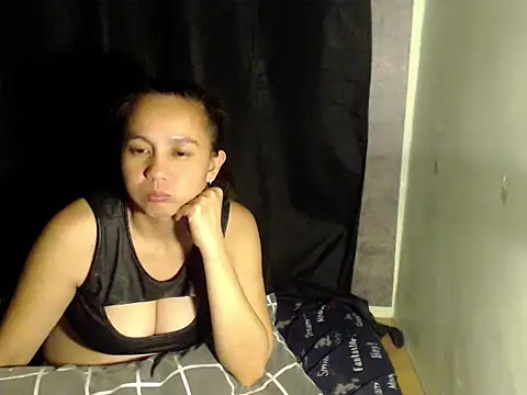 Phòng Chat Trực Tiếp Ms_kendilux