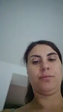 girl_hot31 Adlı Modelin Canlı Sohbet Odası