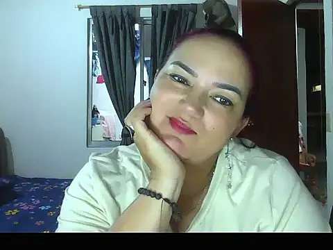 Ariel_691 Adlı Modelin Canlı Sohbet Odası