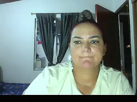 غرفة دردشة Ariel_691 المباشرة