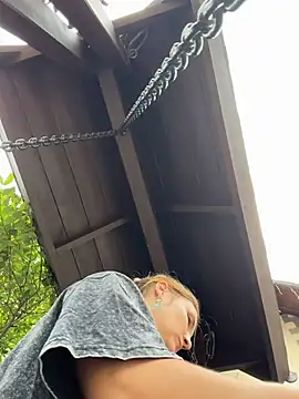 Chat soba uživo modela AdelRich