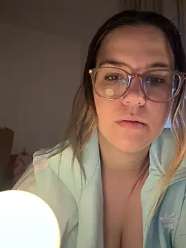 Lauretta1507 – Naživo XXX chat