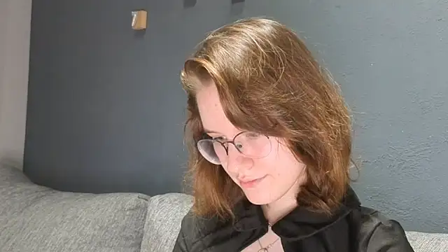 PliantMissus' Live Chat Room