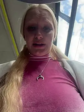 Sala de chat ao vivo de Elfi_InPublic