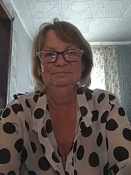 MilashkaCutie50 – live chatrum