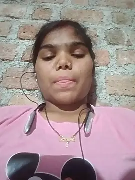 kajal66RR 现场聊天室