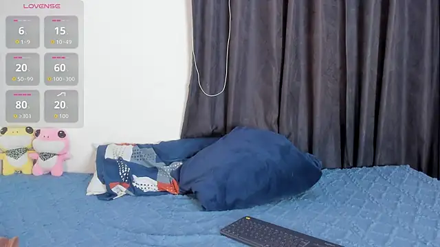 Nyaa_brw Adlı Modelin Canlı Sohbet Odası