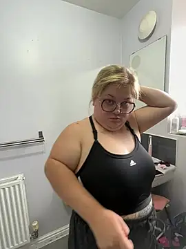 Ivy-Rose-xx – live chatrum