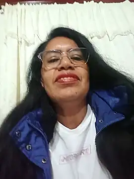 Chat ao vivo de Emilif_