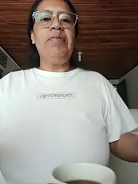 Emilif_ чат на живо