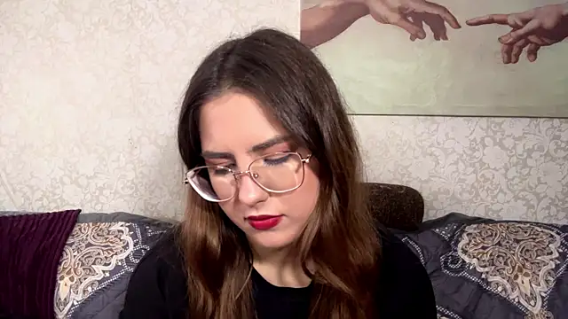 Živá chatovací místnost Mina_Aston