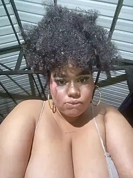 Sunniie Cameră chat live