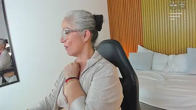 catalina_villan Cameră chat live