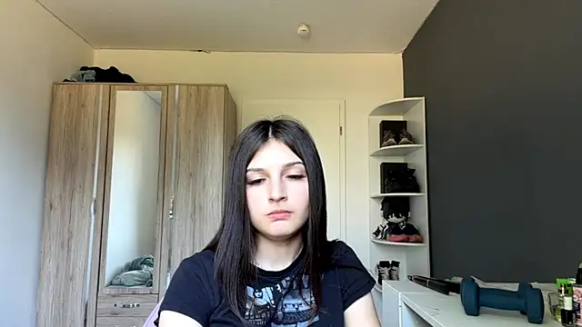 SpanishRooter Cameră chat live