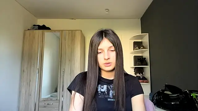 SpanishRooter élő chatszobája