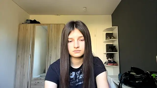 SpanishRooter Cameră chat live