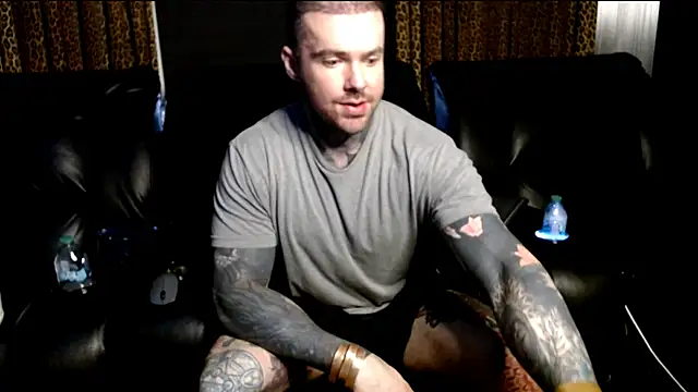 nathaniel_13 Webcamshow