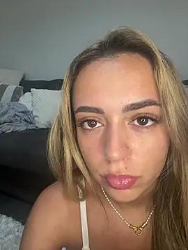 Show webcam porno en direct de Harrietbronzex