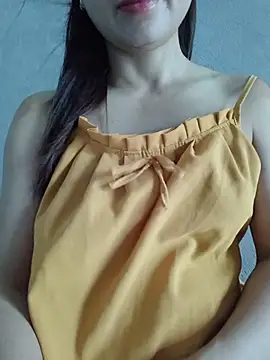 camri-zz Adlı Modelin Canlı Sohbet Odası