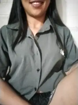 Helen-nn Live chatroom