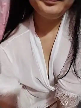 Lyh_sexy's Live Chat Room