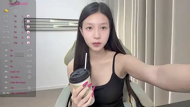 Chat soba uživo modela yy-1314