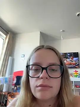 Kell1016- Live Chatraum