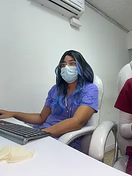 Živá chatovací místnost Mia_Alanna