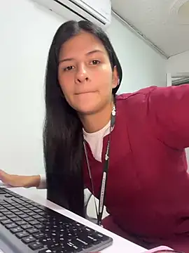 Mia_Alanna Cameră chat live